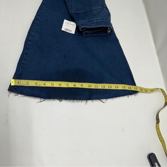 Free people we the free blue midnight Women's Blue Flared Jeans size 29 nwt - Picture 6 of 10